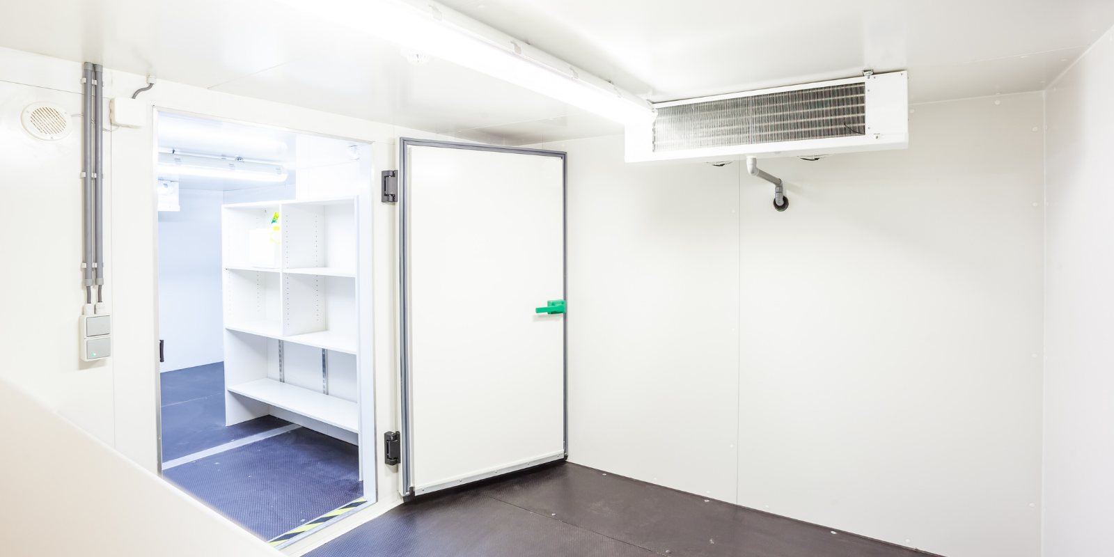 Cleaning the cool room in your food manufacturing facility